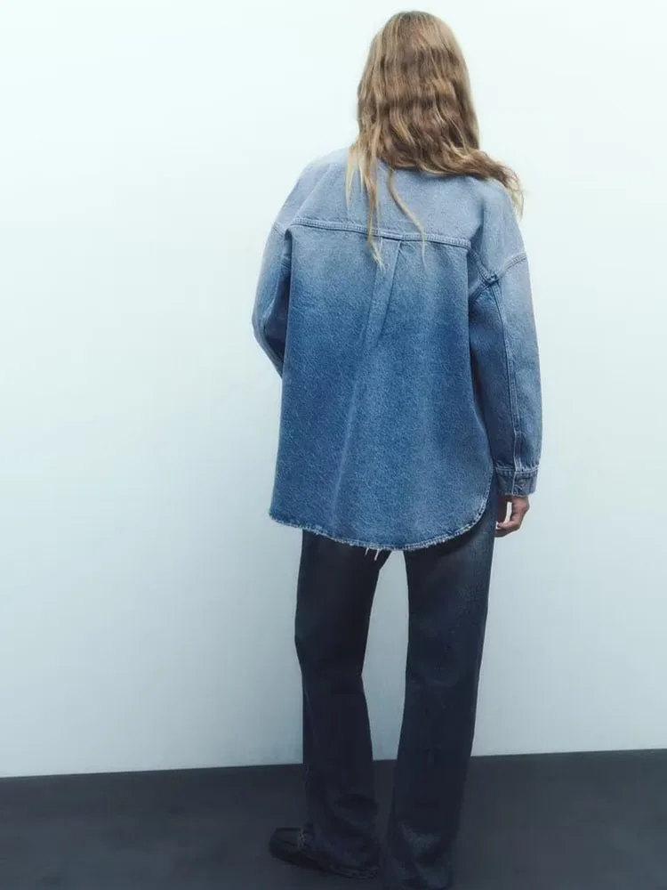2023 nové jeseň žien dlhým rukávom našité vrecko surové okraja voľné tričko denim jacket top