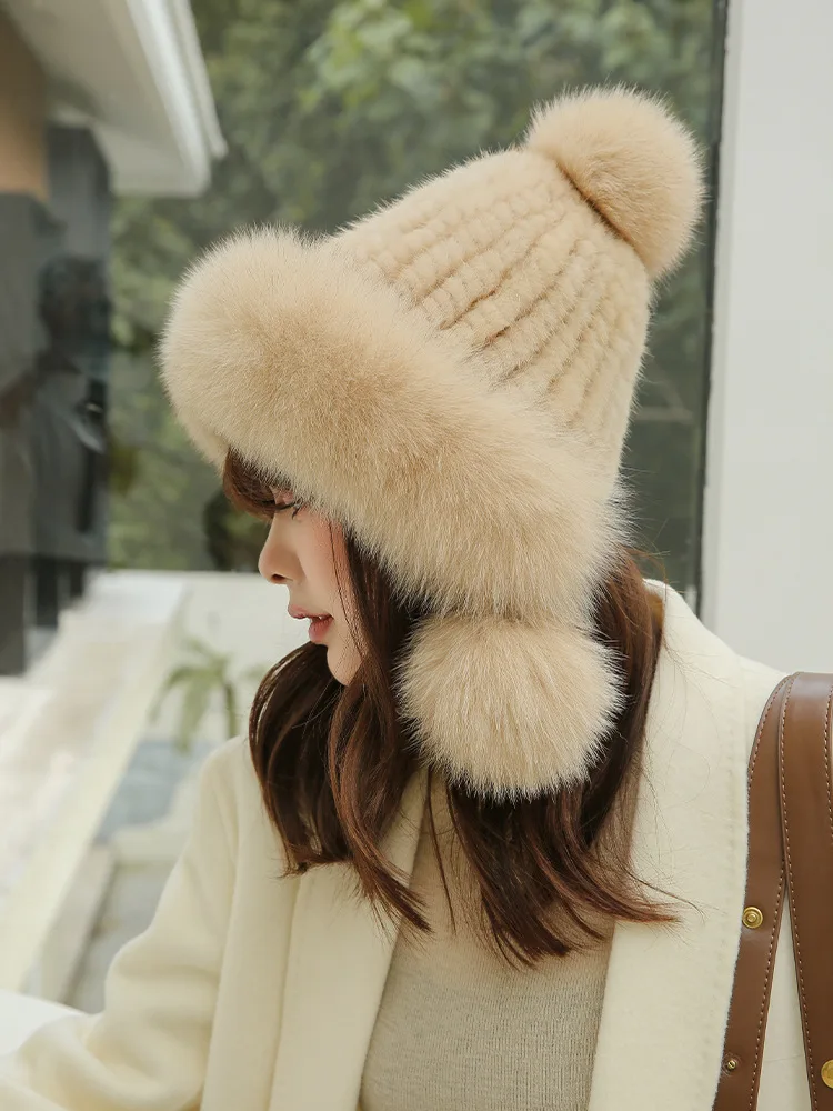 Hot predaj módnych tri loptu žien kožušiny noriek tkané fox kožušiny high-end čiapky pre ženy, jeseň a v zime teplé čiapky, klobúky, cestovné